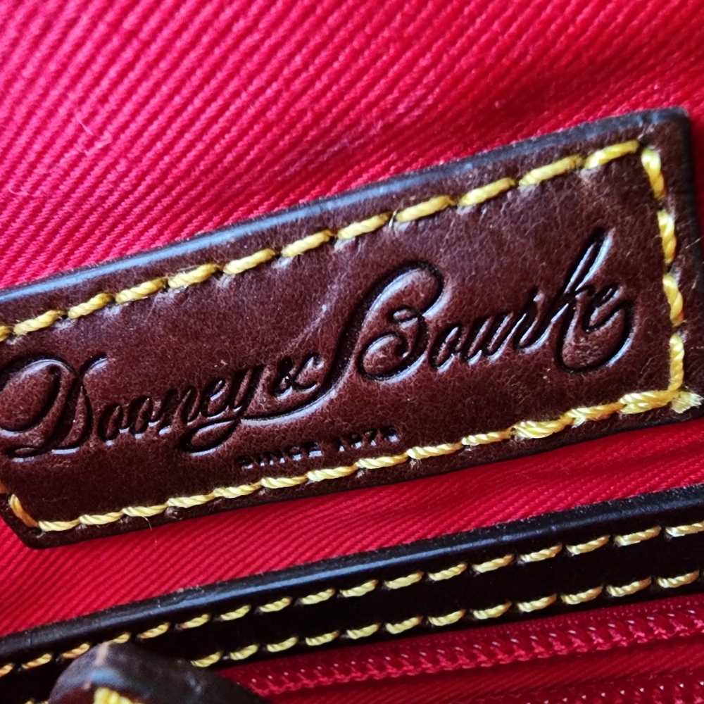 DOONEY & BOURKE leather bucket bag - Picture 2 of 5